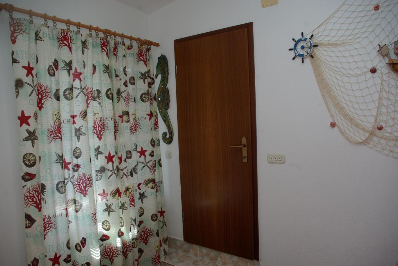 Rooms Tia Baska Voda Exterior photo